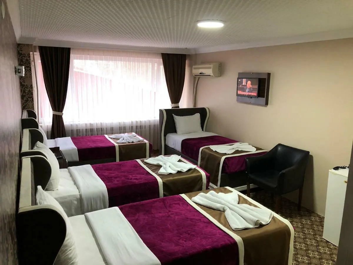 Metropol Hotel